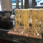 Philips Kitchen Appliances Compact Pasta and Noodle Maker. Viva Collection. Comes with 3 Default Classic Pasta Shaping Discs. Fully Automatic. Recipe Book. Small. White (HR2370/05)