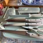 Charmline Smart Cutting Board and Knife Set with Holder. Double Cleaning and Drying Function. Space Saving Smart Home Gadgets. Keeping Kitchen Clean and Tidy